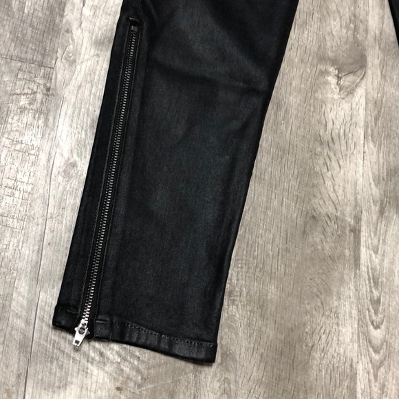 Plastic by GLY Ankle Jeans - Picture 2 of 5